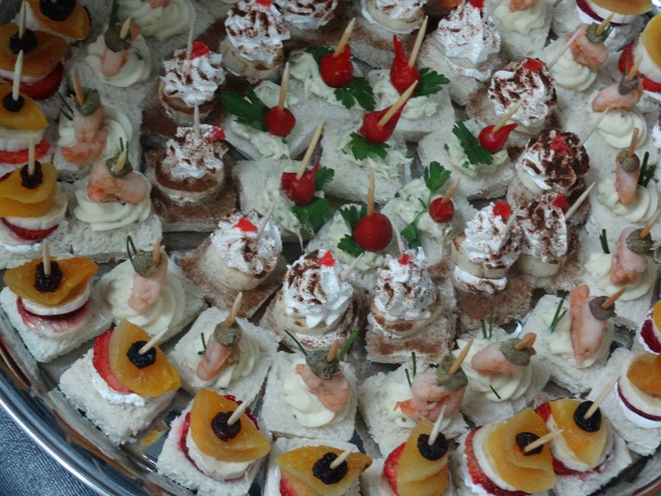Canapés e entradas - Equipe Radmann